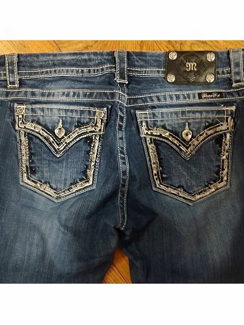 Gorgeous Y2K Long Miss Me Mid-Rise Easy Boot Jeans Embellished Pkts 35” Inseam